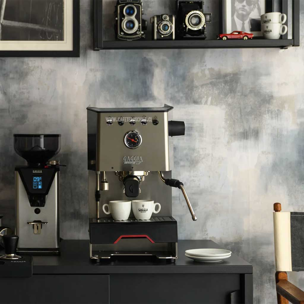 Cafeteira Espresso Manual Gaggia Classic GT