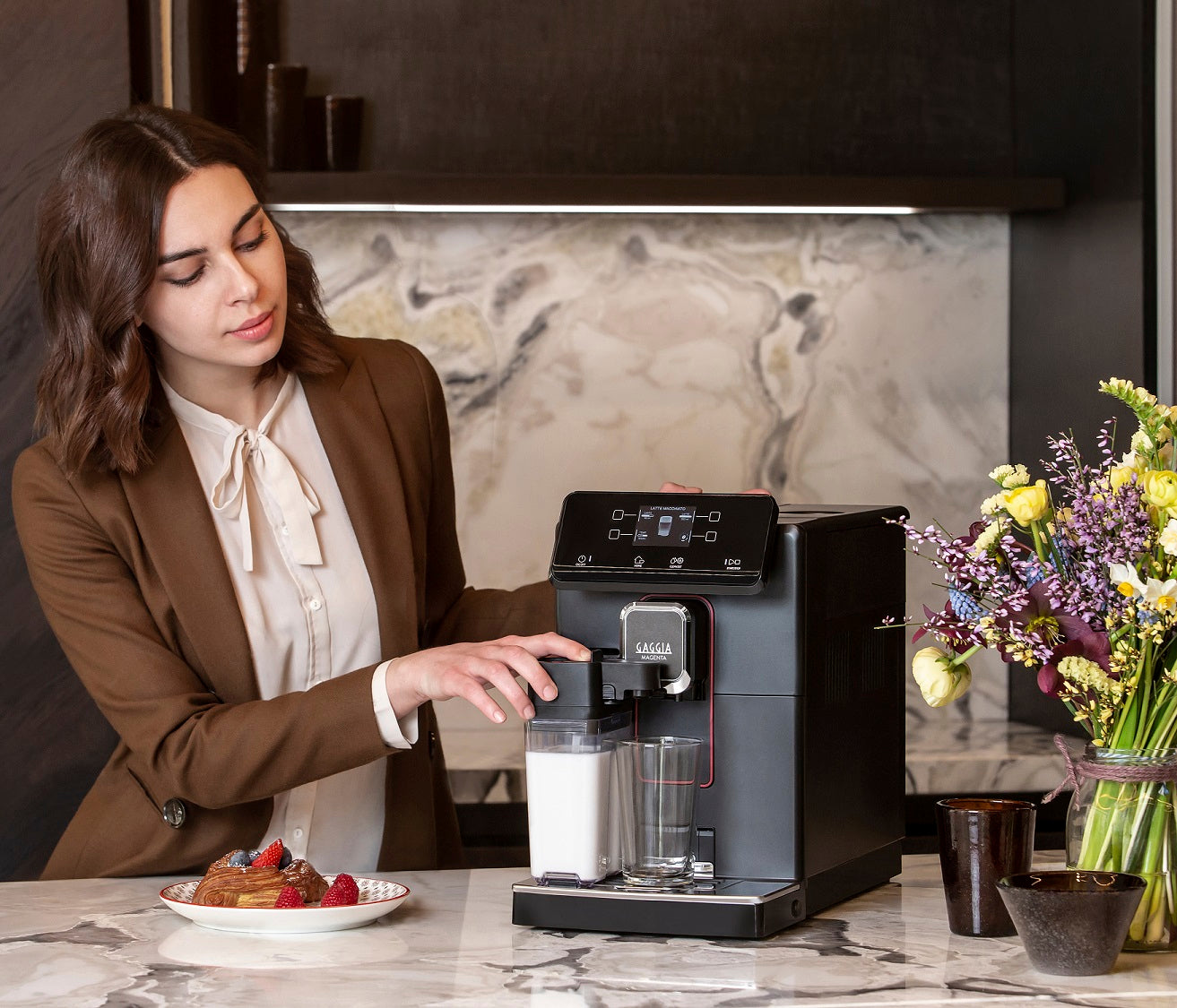 Maquina Gaggia Cafeteira Espresso Automática Magenta Prestige com Moedor