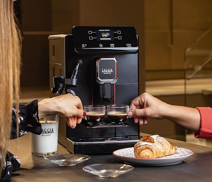 Cafeteira Maquina Gaggia Expresso Italiana Automática Magenta Milk com Moedor