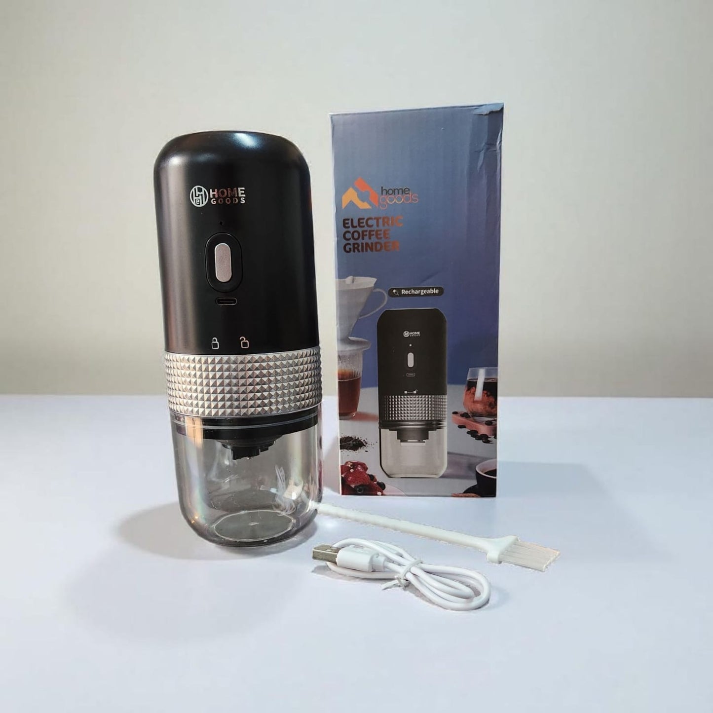Kit 2 cafés especiais em grãos e moedor elétrico portátil