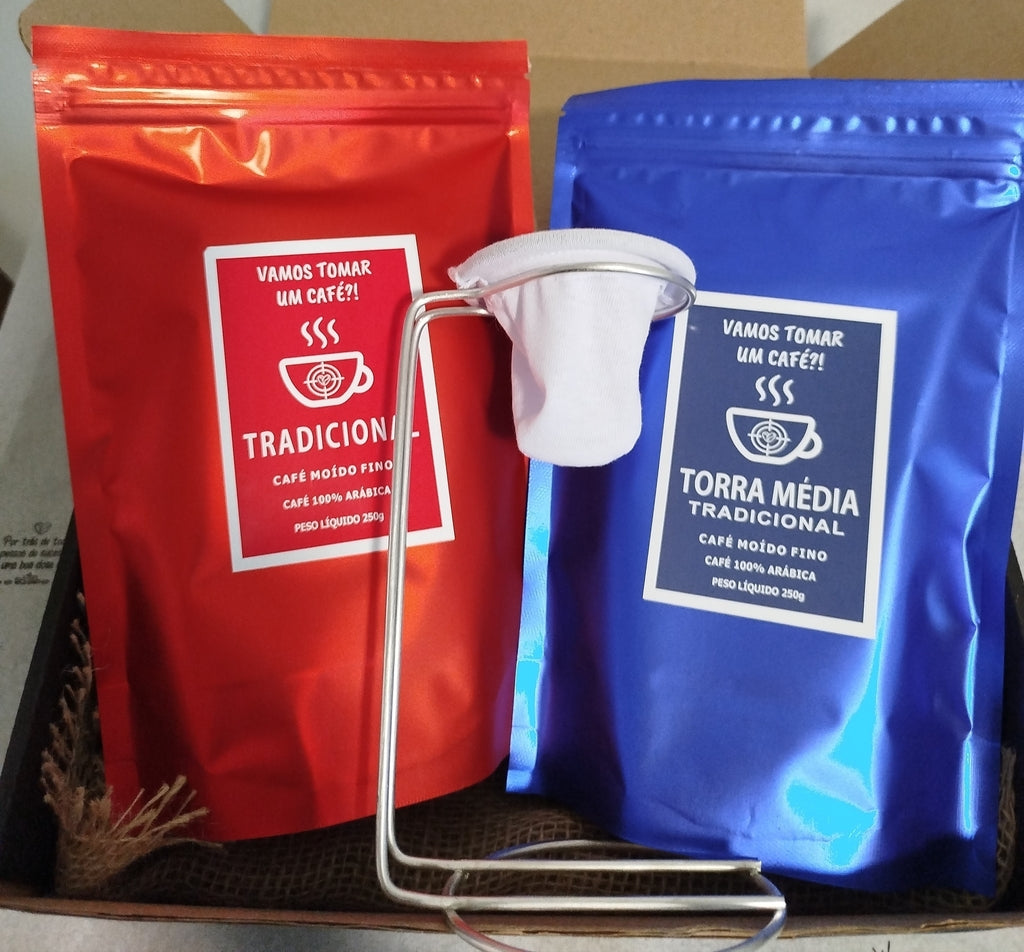 Kit 1 café torra média tradicional, 1 café tradicional e 1 coador de café Vamos Tomar Um Café 250g