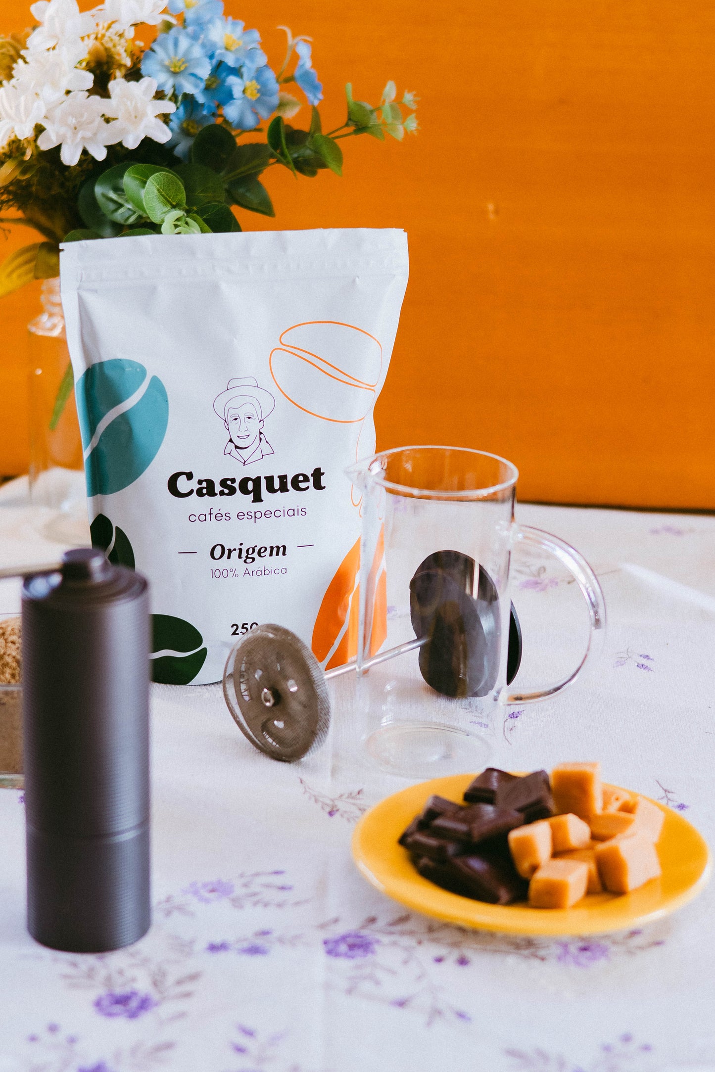 Café Especial 100% Arábica 84+ Pontos 250g | Casquet Origem Torrado em Grãos