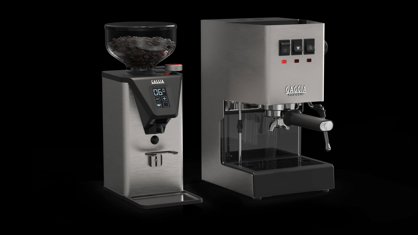 Kit Cafeteira Gaggia Classic E24 com Moedor de Café Profissional Gaggia MDF 55