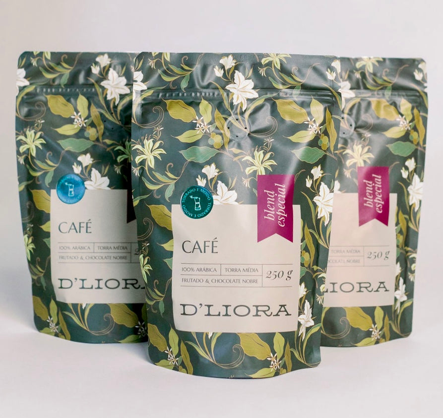 3 cafés em grãos 250g linha origem blend especial D'Liora Cafés