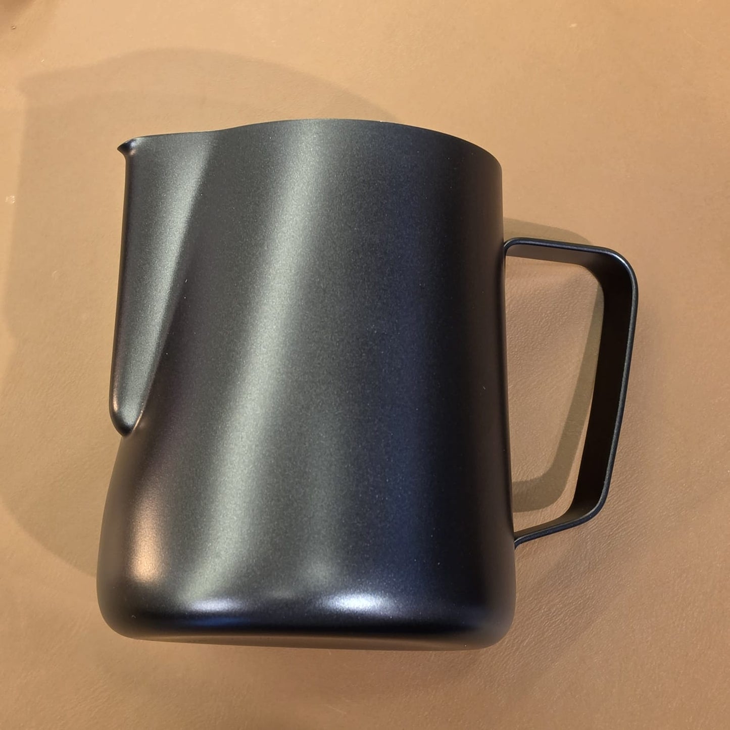 Pitcher 600ml teflon