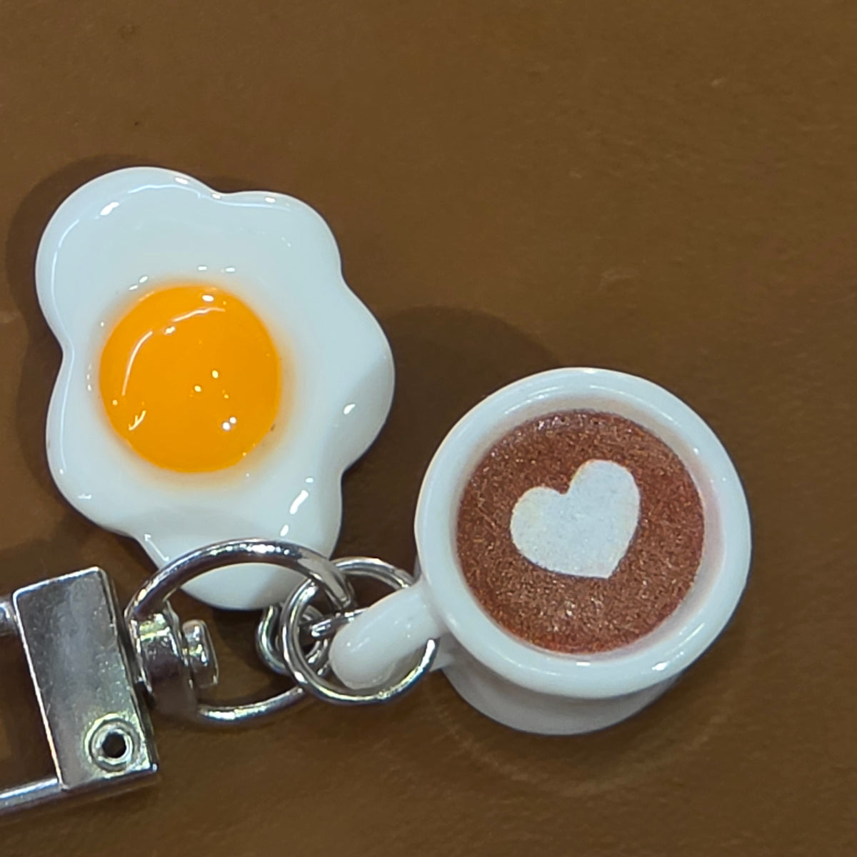 Chaveiro Latte art (Ovo)