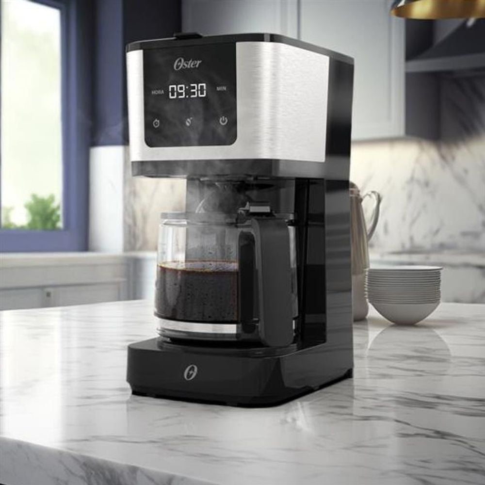 Cafeteira Oster Programável 1.5L com Display Digital